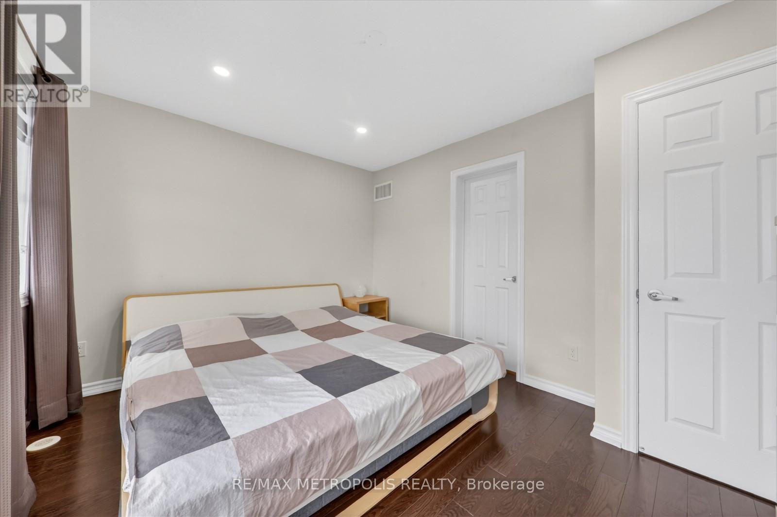 1 BOADWAY CRESCENT, Whitchurch-Stouffville (Stouffville), Ontario, L4A1X9 — Photo 32