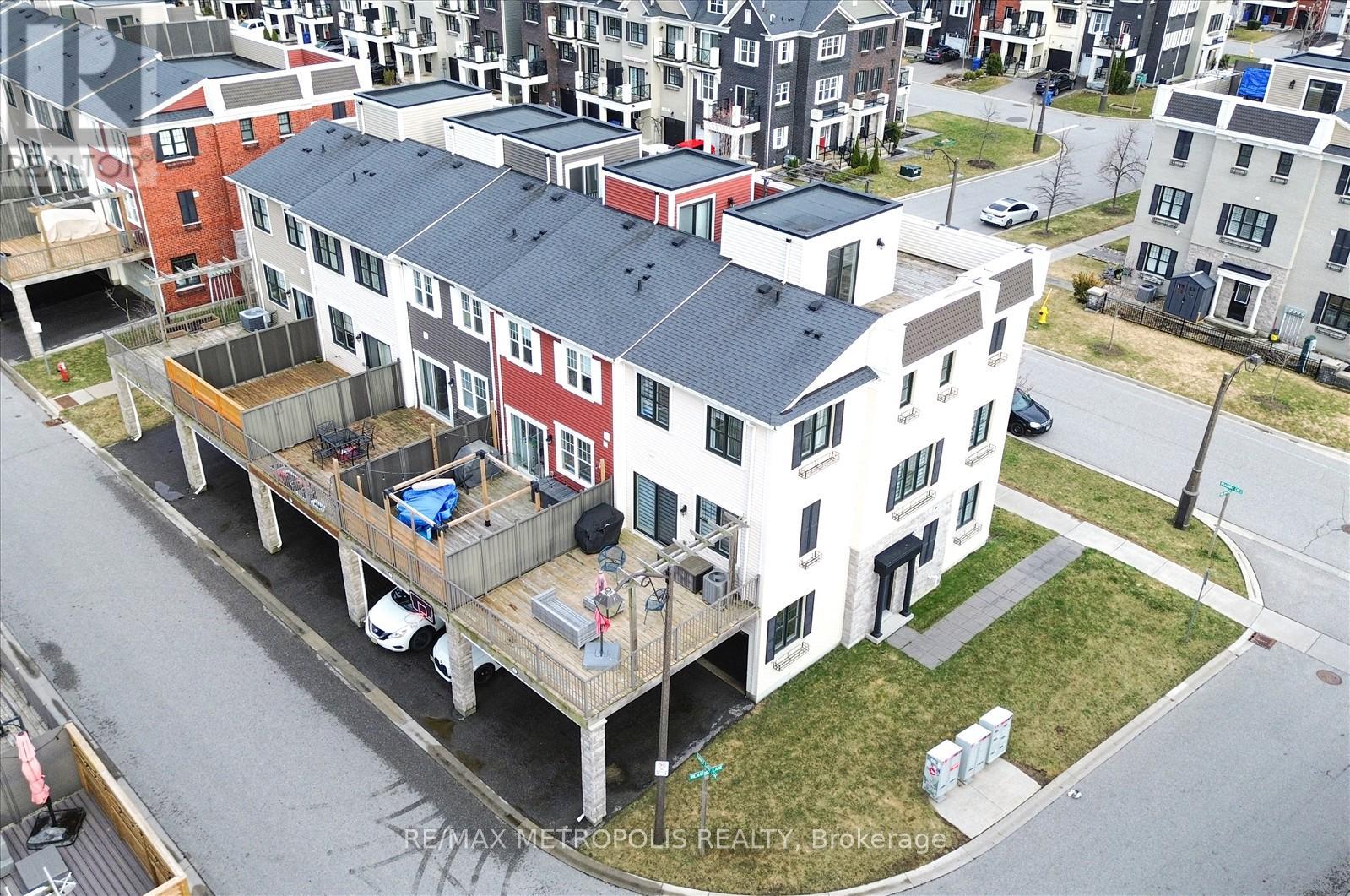 1 BOADWAY CRESCENT, Whitchurch-Stouffville (Stouffville), Ontario, L4A1X9 — Photo 9