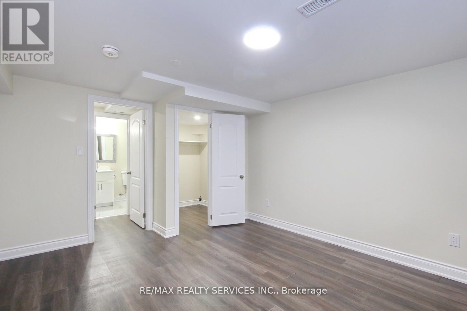 32 SANFORD CRESCENT, Brampton (Northwood Park), Ontario, L6X2C3 — Photo 13