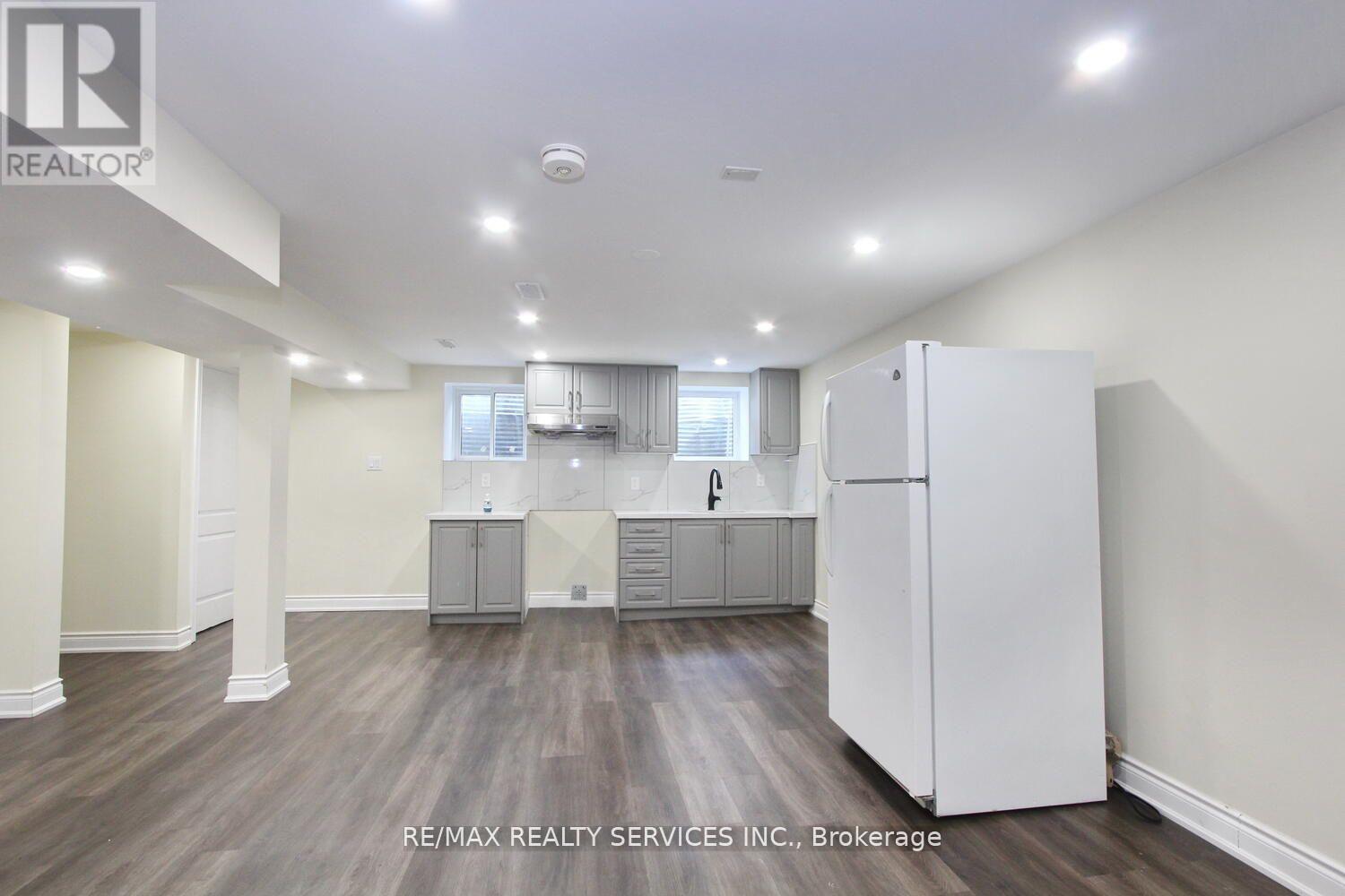 32 SANFORD CRESCENT, Brampton (Northwood Park), Ontario, L6X2C3 — Photo 14