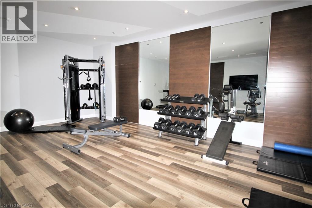 1 REDFERN Avenue Unit# 135, Hamilton, Ontario, L9C0E6 — Photo 18