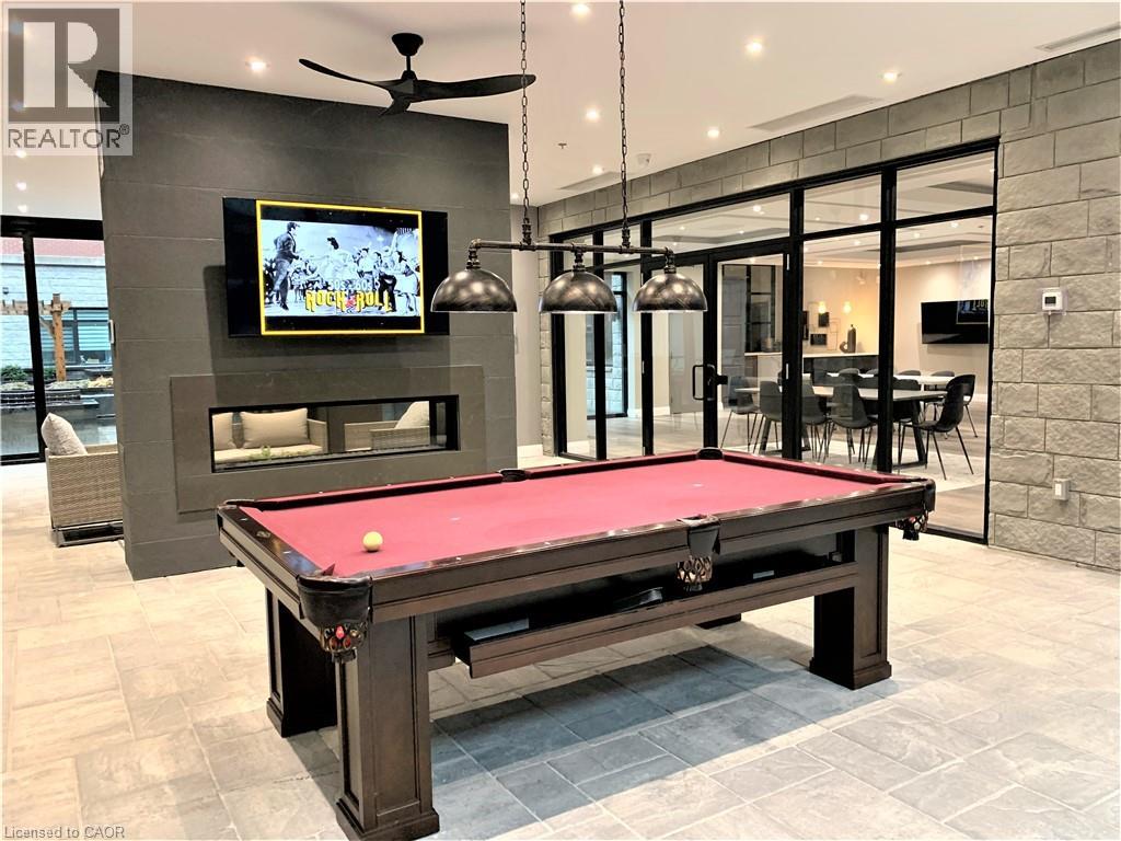 1 REDFERN Avenue Unit# 135, Hamilton, Ontario, L9C0E6 — Photo 5