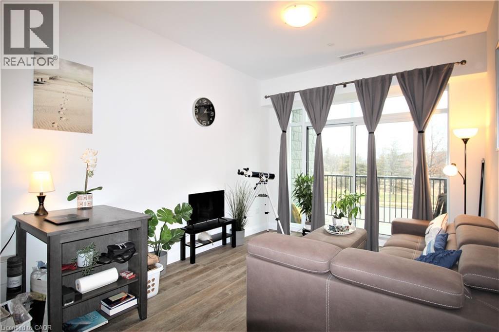 1 REDFERN Avenue Unit# 135, Hamilton, Ontario, L9C0E6 — Photo 9