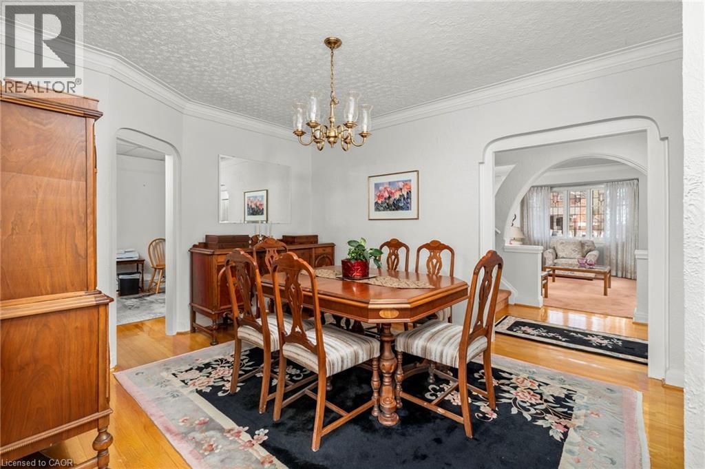 10 LANDOUR Avenue, York, Ontario, M6M4J4 — Photo 11