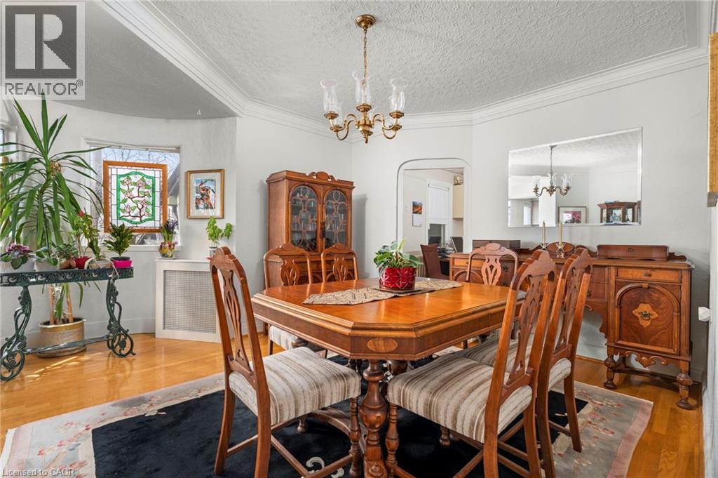 10 LANDOUR Avenue, York, Ontario, M6M4J4 — Photo 12