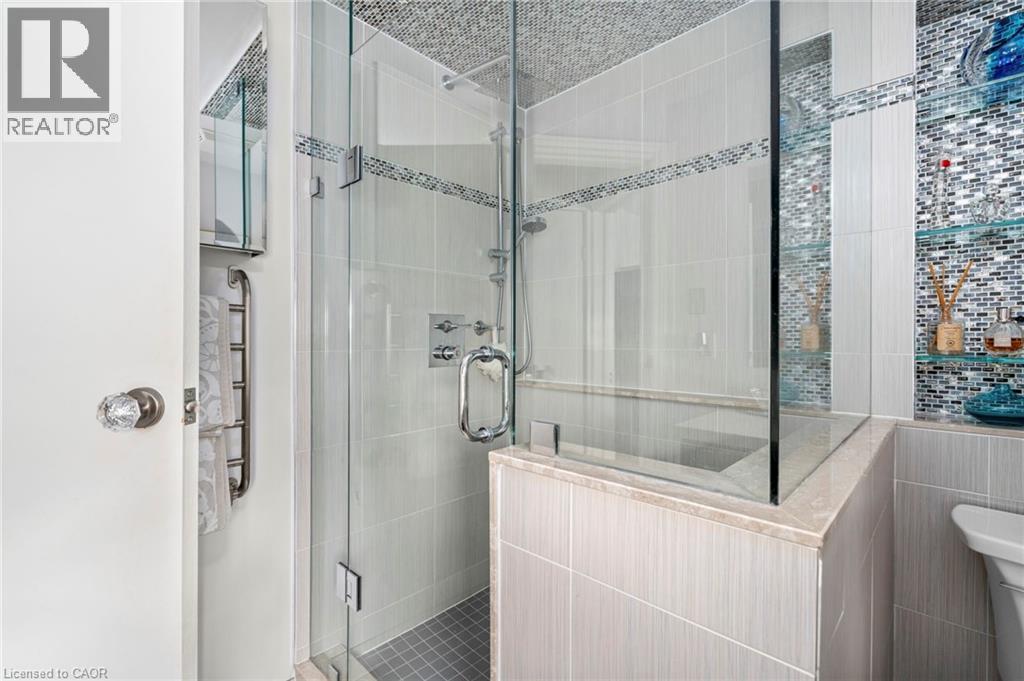 10 LANDOUR Avenue, York, Ontario, M6M4J4 — Photo 24