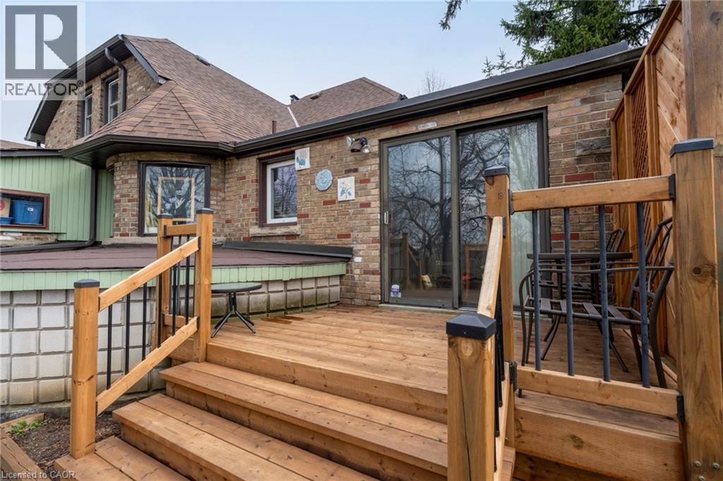 10 LANDOUR Avenue, York, Ontario, M6M4J4 — Photo 41