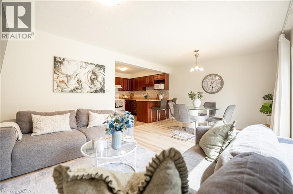 30 FALLOWFIELD Drive, Kitchener, Ontario, N2C0A8 — Photo 14