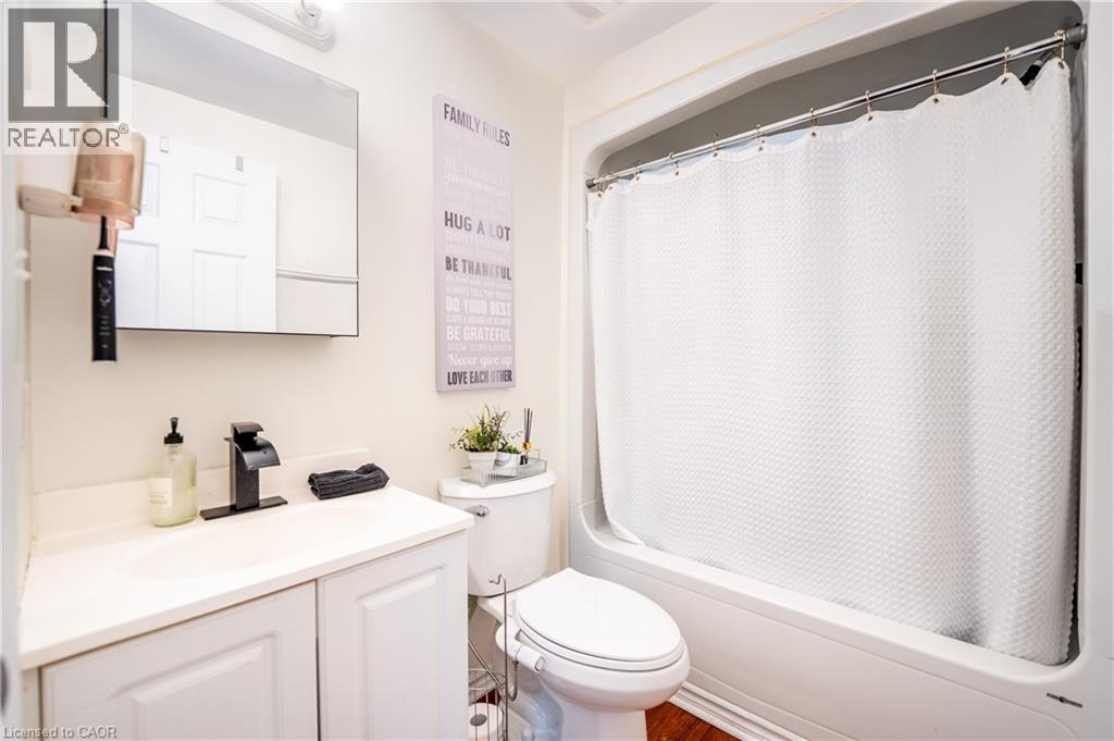 30 FALLOWFIELD Drive, Kitchener, Ontario, N2C0A8 — Photo 34