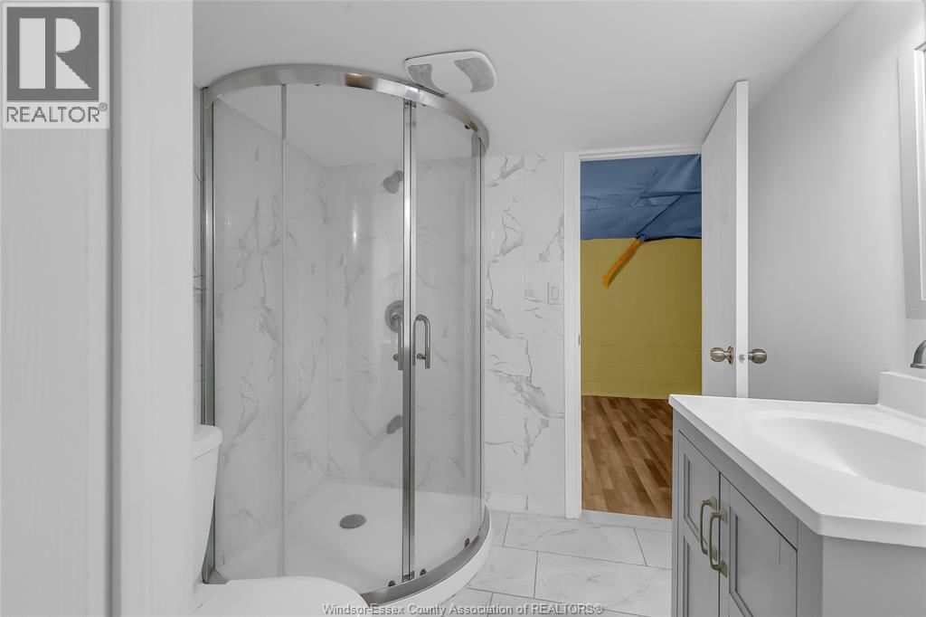 69 SHEPHERD, Windsor, Ontario, N8X2K1 — Photo 18