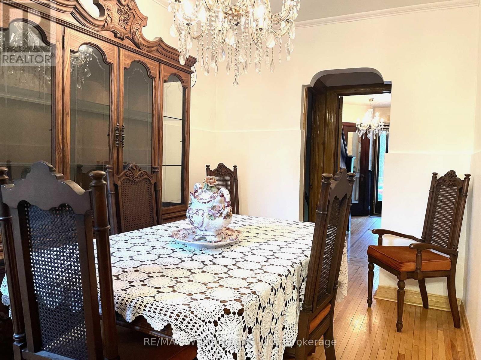 364 ROXTON ROAD, Toronto (Palmerston-Little Italy), Ontario, M6G3R2 — Photo 5