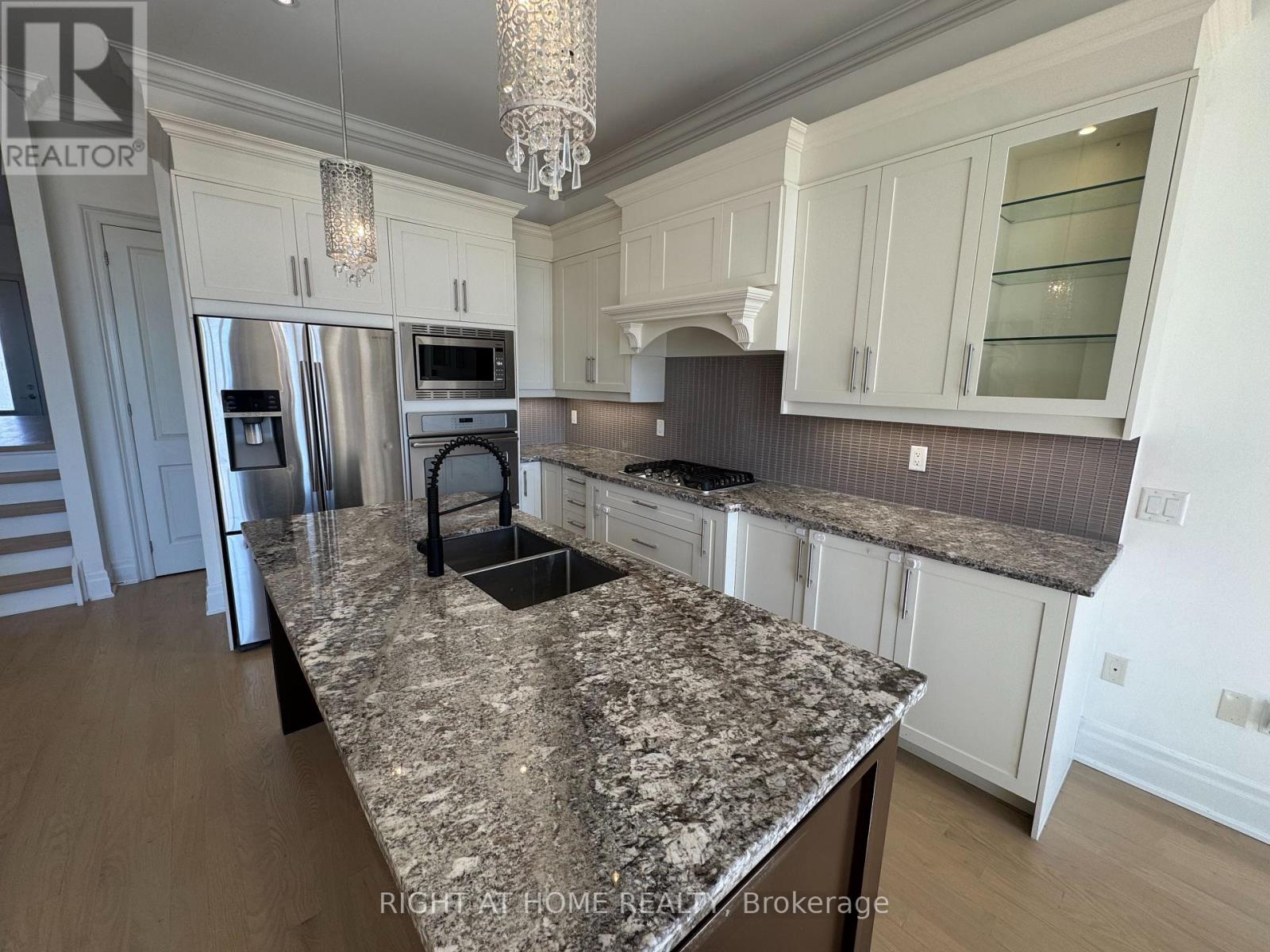 58B THIRTY SECOND STREET, Toronto (Long Branch), Ontario, M8W3G5 — Photo 10