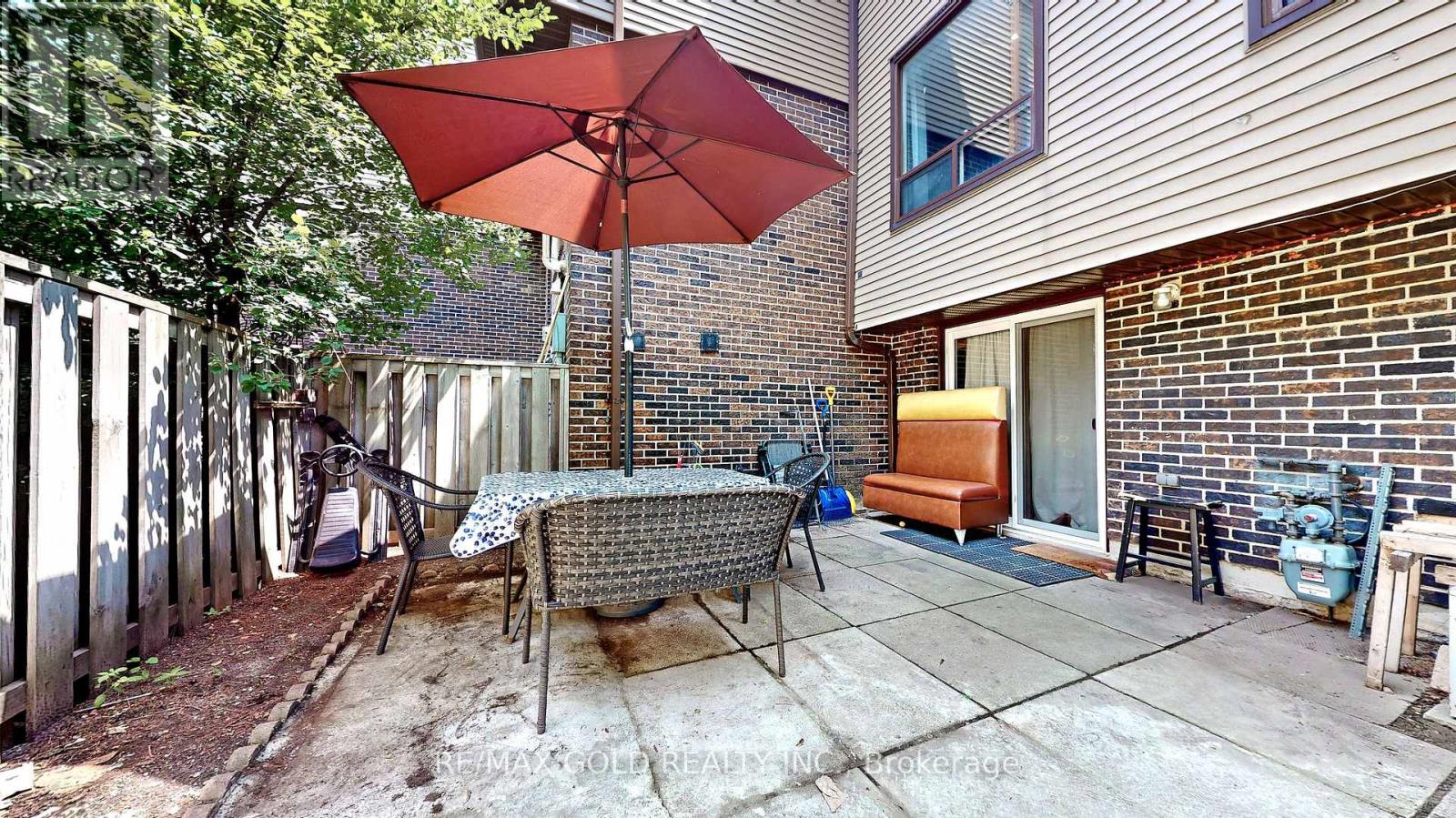 18 - 18 CARLETON PLACE, Brampton (Bramalea West Industrial), Ontario, L6T3Z4 — Photo 15