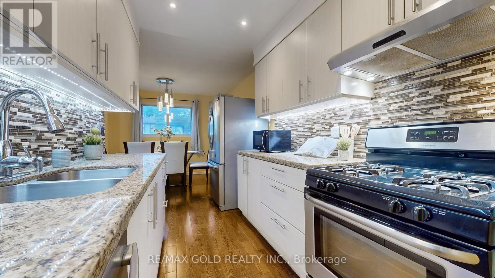 18 - 18 CARLETON PLACE, Brampton (Bramalea West Industrial), Ontario, L6T3Z4 — Photo 26