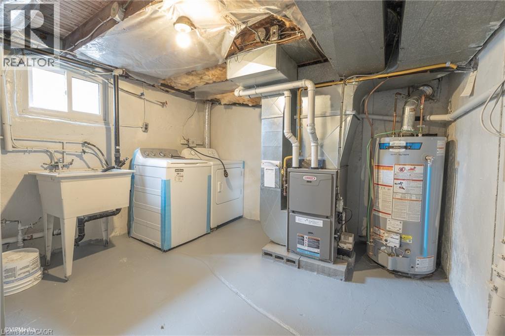 177 REGINA Street N, Waterloo, Ontario, N2J3B4 — Photo 19