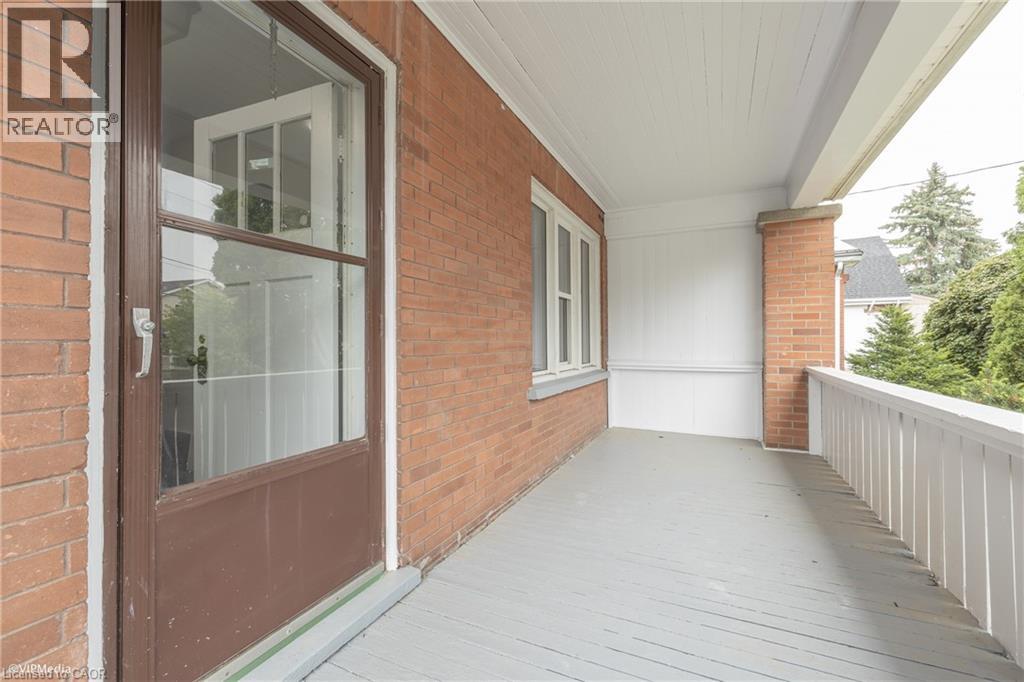 177 REGINA Street N, Waterloo, Ontario, N2J3B4 — Photo 22