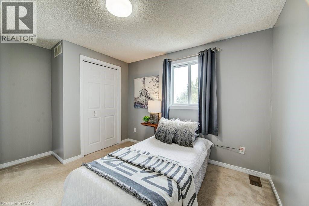 633 GRANGE Crescent, Waterloo, Ontario, N2T2L9 — Photo 28