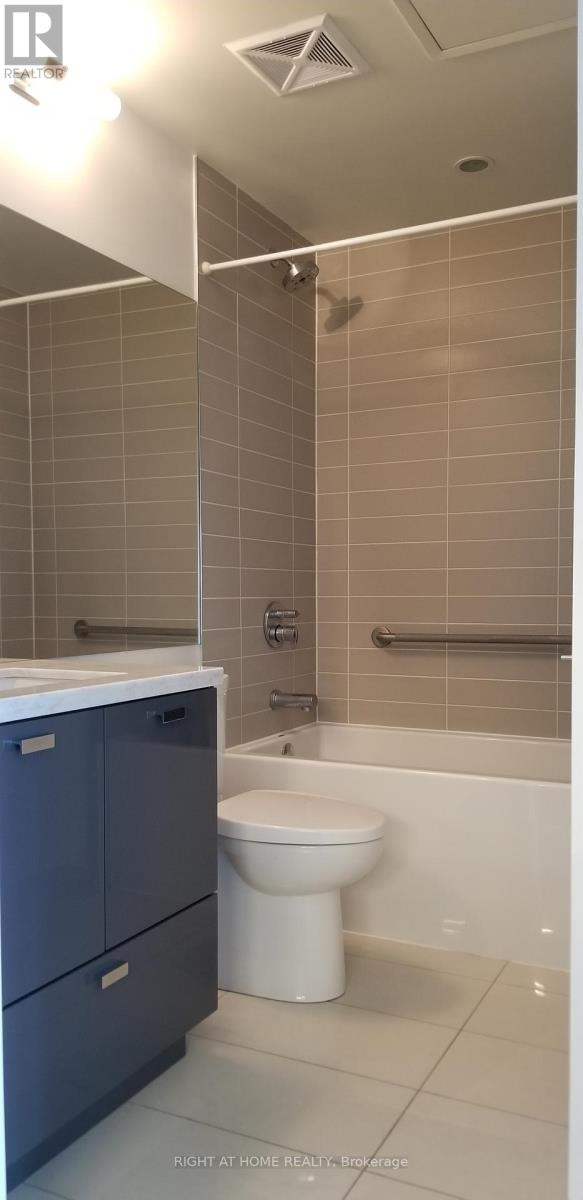 1003 - 290 ADELAIDE STREET W, Toronto (Waterfront Communities), Ontario, M5V1P6 — Photo 6