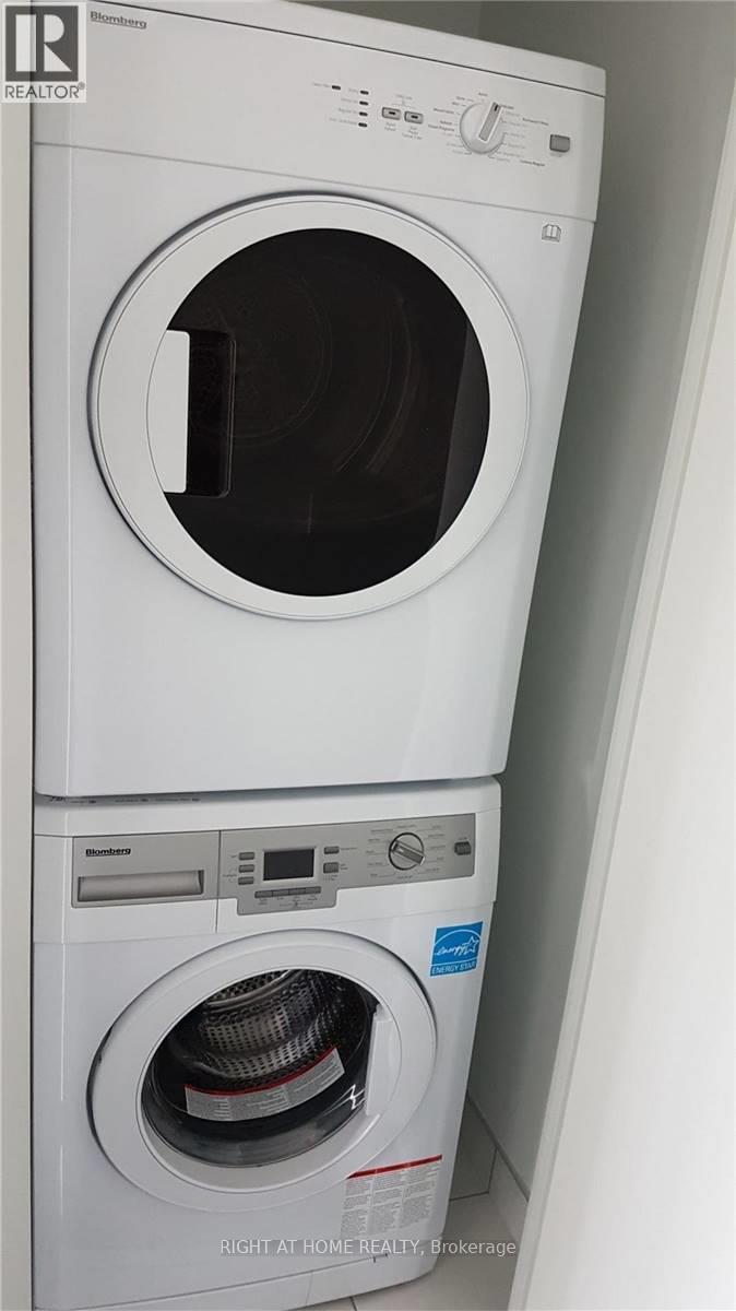 1003 - 290 ADELAIDE STREET W, Toronto (Waterfront Communities), Ontario, M5V1P6 — Photo 7