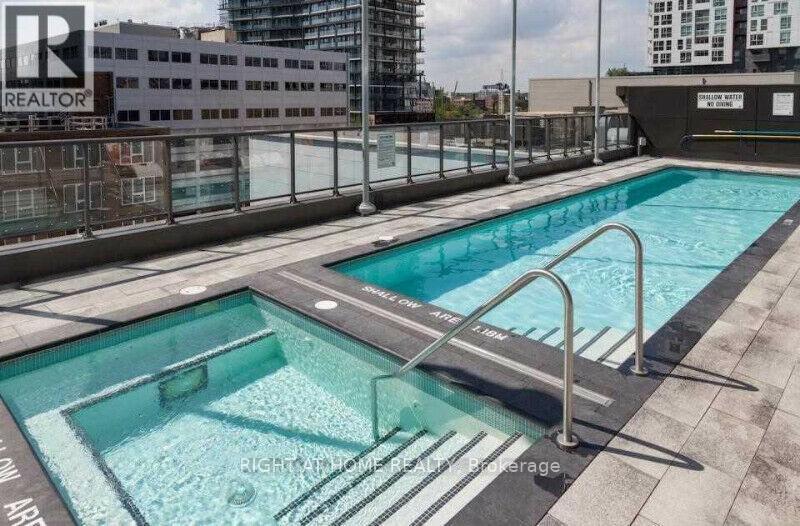 1003 - 290 ADELAIDE STREET W, Toronto (Waterfront Communities), Ontario, M5V1P6 — Photo 9