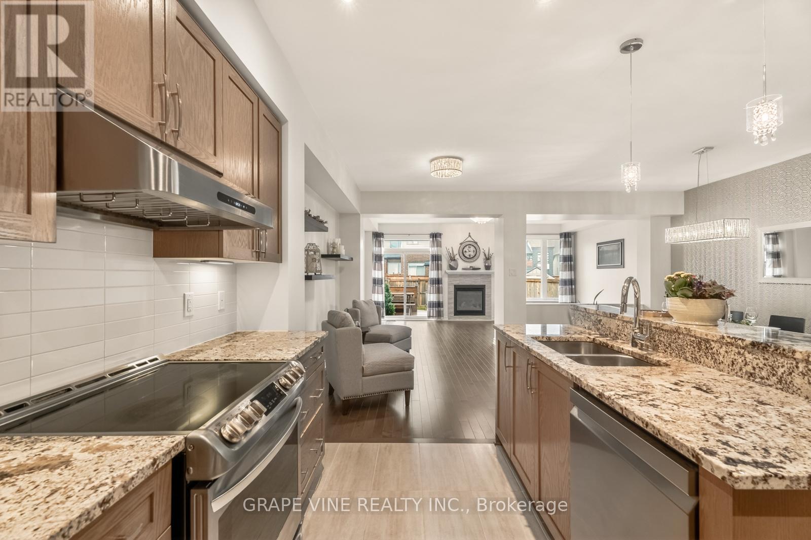 383 MEMORIAL GROVE, Ottawa, Ontario, K1X0C7 — Photo 10