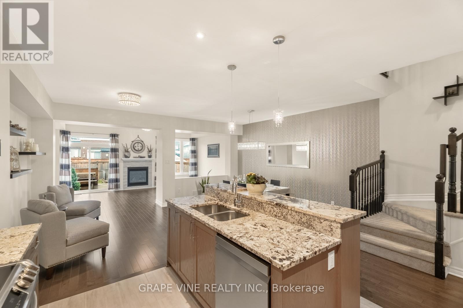 383 MEMORIAL GROVE, Ottawa, Ontario, K1X0C7 — Photo 11