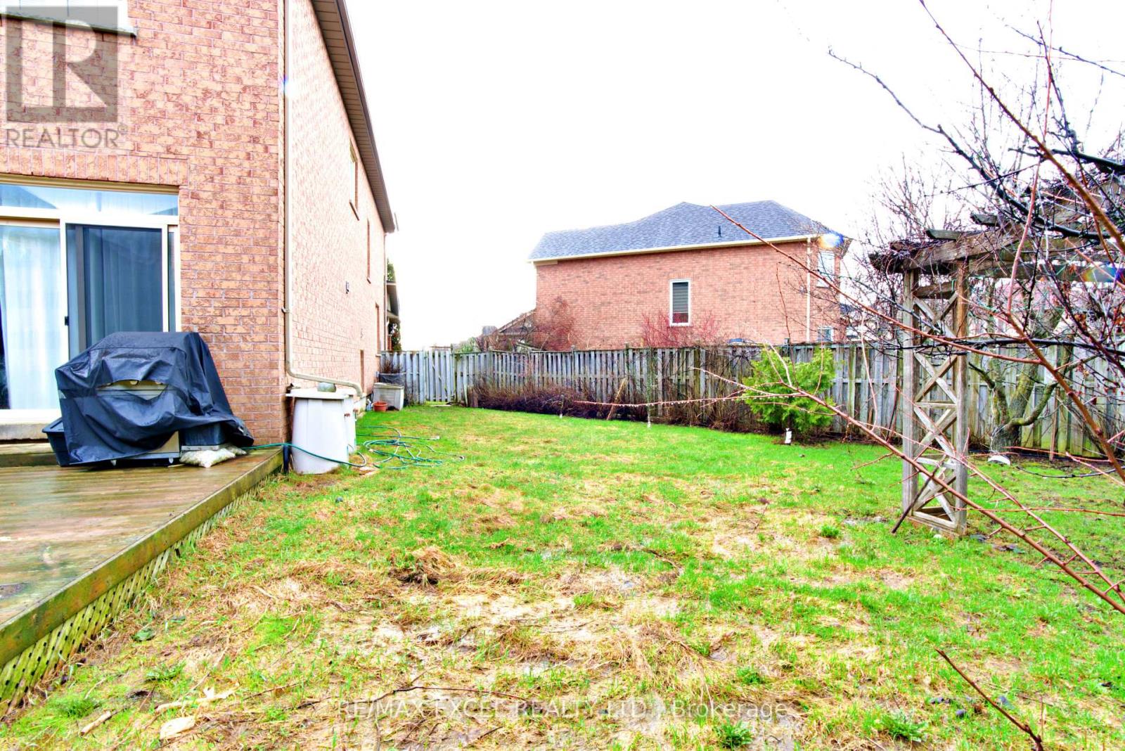 35 WALDRON CRESCENT, Richmond Hill (Oak Ridges), Ontario, L4E4A3 — Photo 7