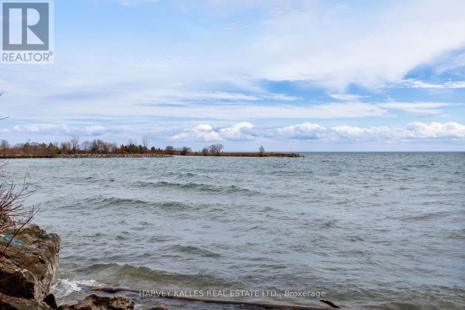 4 TWENTY THIRD STREET, Toronto (Long Branch), Ontario, M8V3M7 — Photo 5