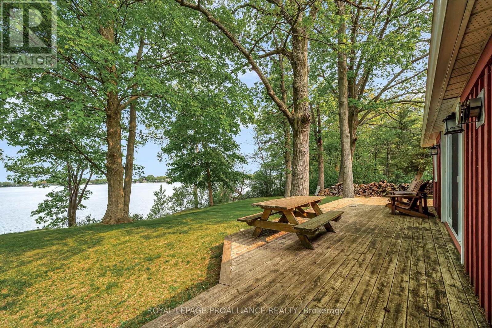 27 THRUSH LANE, Prince Edward County (Hallowell Ward), Ontario, K0K2T0 — Photo 9