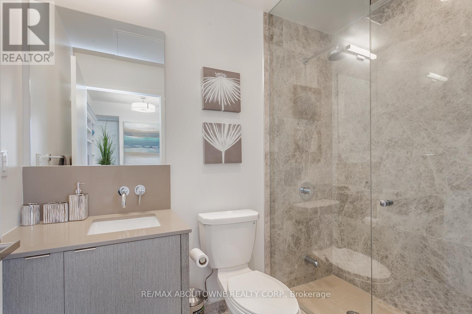 6410 - 88 HARBOUR STREET, Toronto (Waterfront Communities), Ontario, M5J1B7 — Photo 12