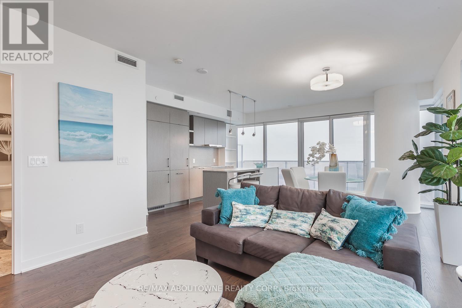 6410 - 88 HARBOUR STREET, Toronto (Waterfront Communities), Ontario, M5J1B7 — Photo 18