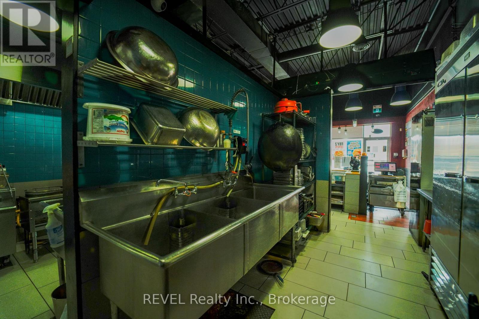 2 - 1435 PLAINS ROAD E, Burlington (Freeman), Ontario, L7R3P9 — Photo 12