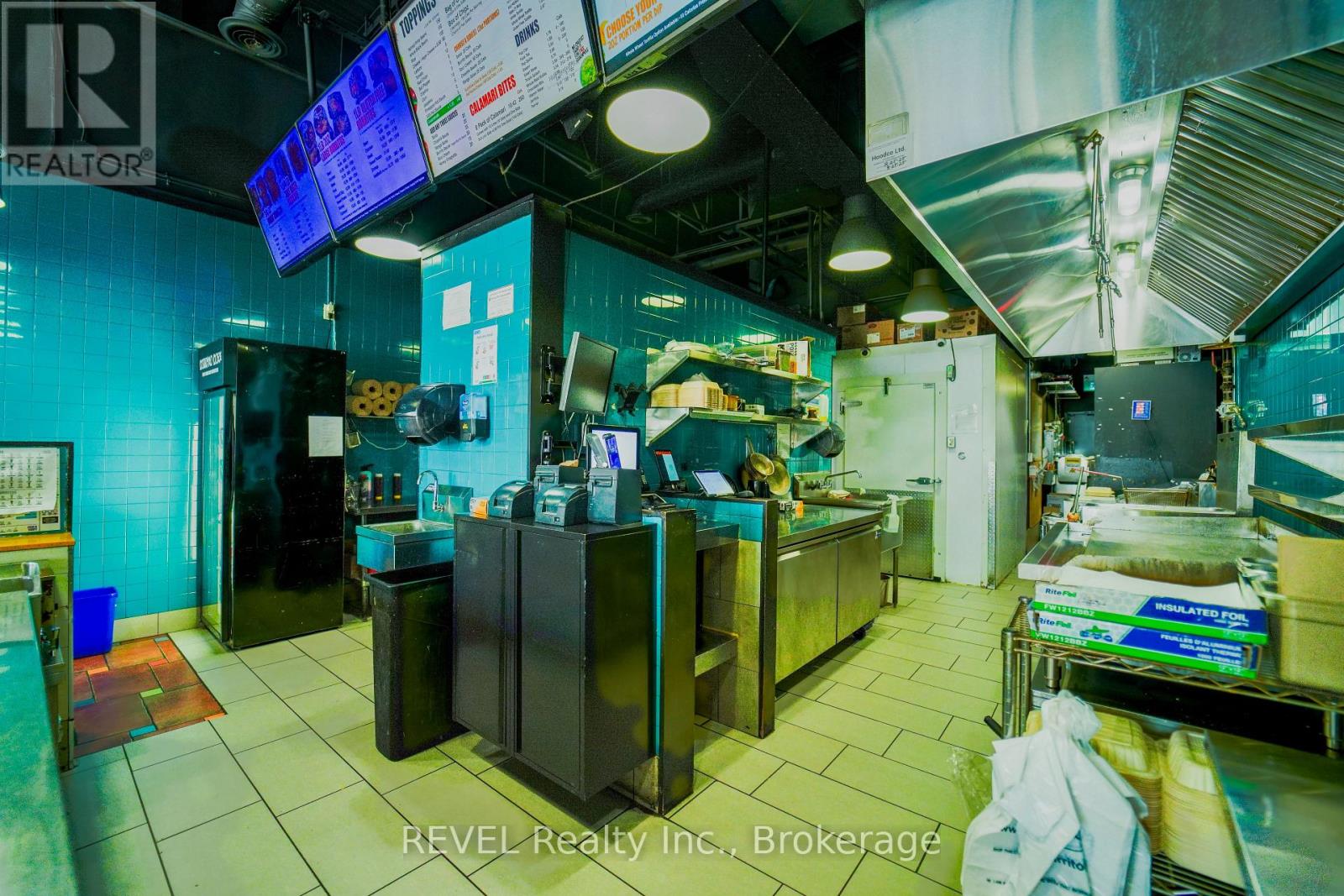 2 - 1435 PLAINS ROAD E, Burlington (Freeman), Ontario, L7R3P9 — Photo 7