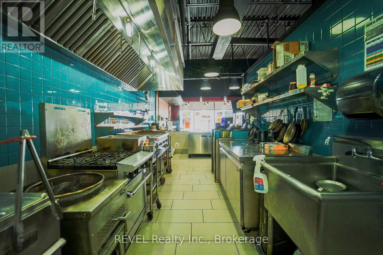 2 - 1435 PLAINS ROAD E, Burlington (Freeman), Ontario, L7R3P9 — Photo 9