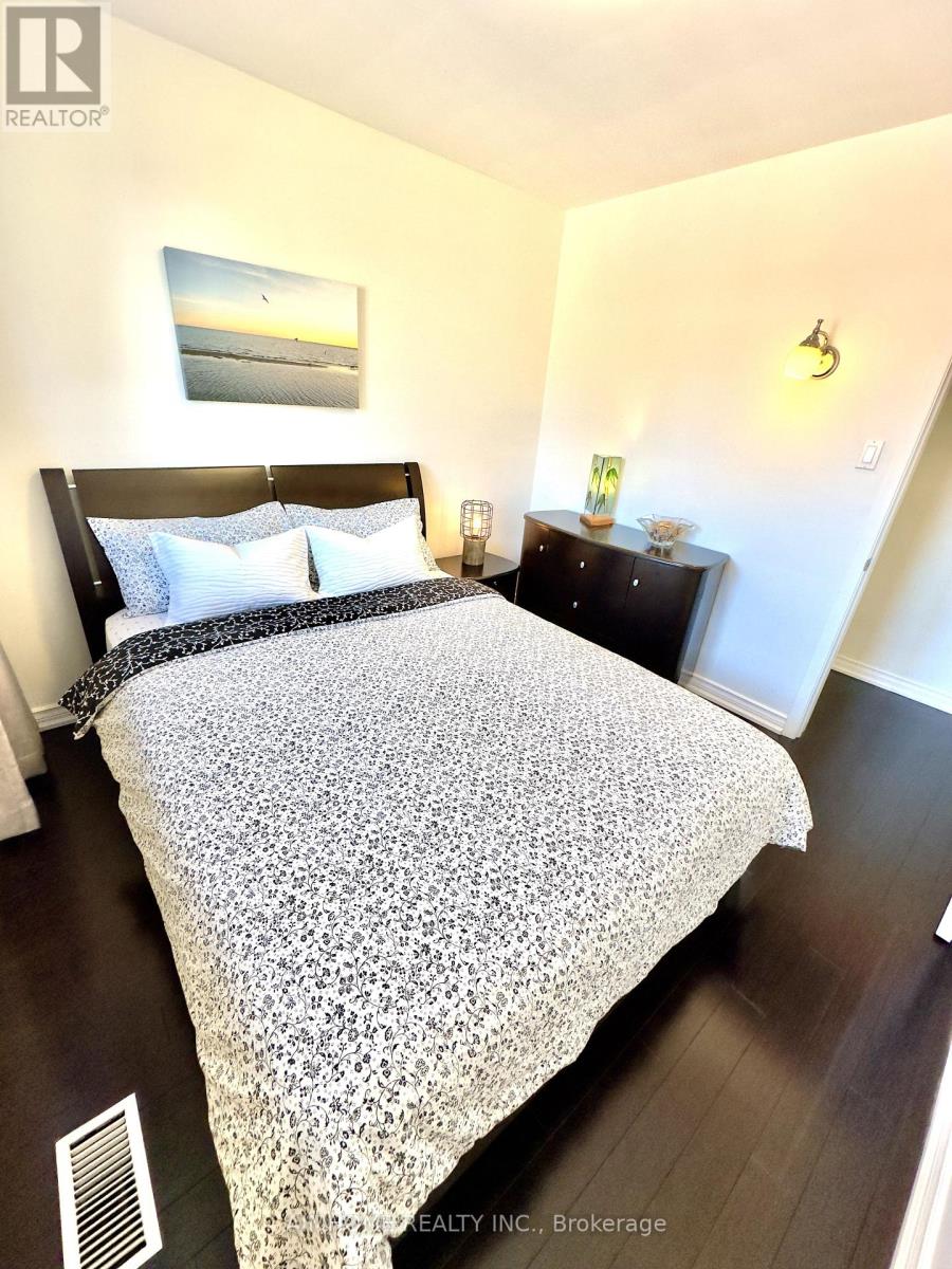68 SAWLEY DRIVE, Toronto (Bayview Woods-Steeles), Ontario, M2K2J5 — Photo 11