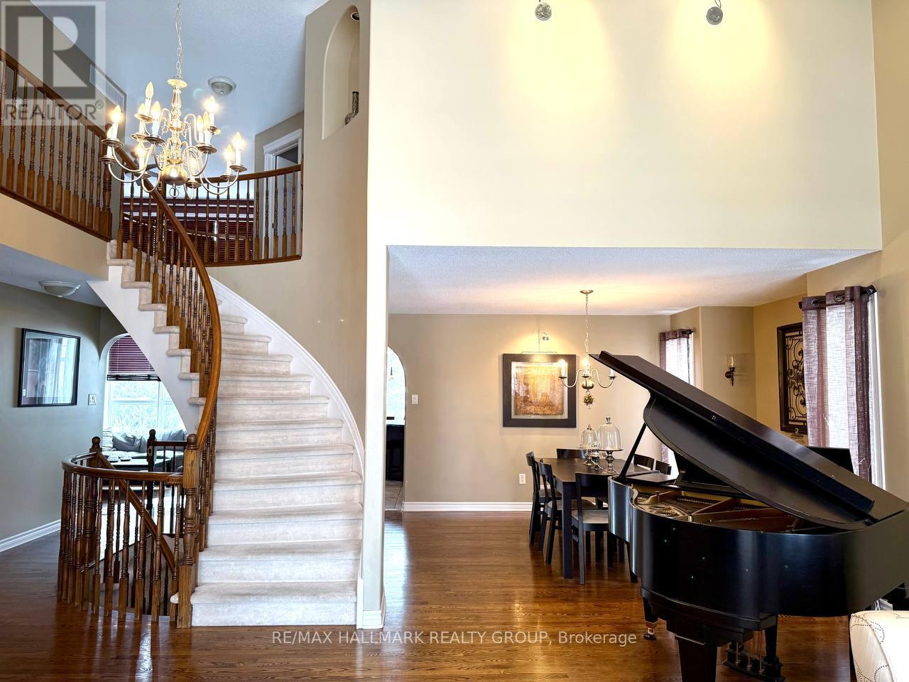 9 BLACKSHIRE CIRCLE, Ottawa, Ontario, K2J5L8 — Photo 5