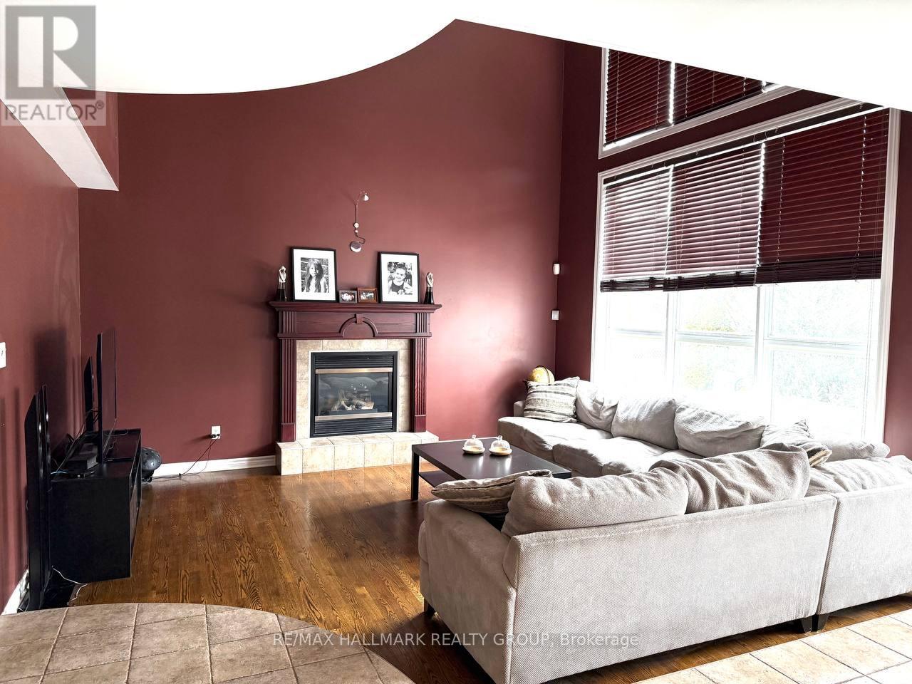 9 BLACKSHIRE CIRCLE, Ottawa, Ontario, K2J5L8 — Photo 8