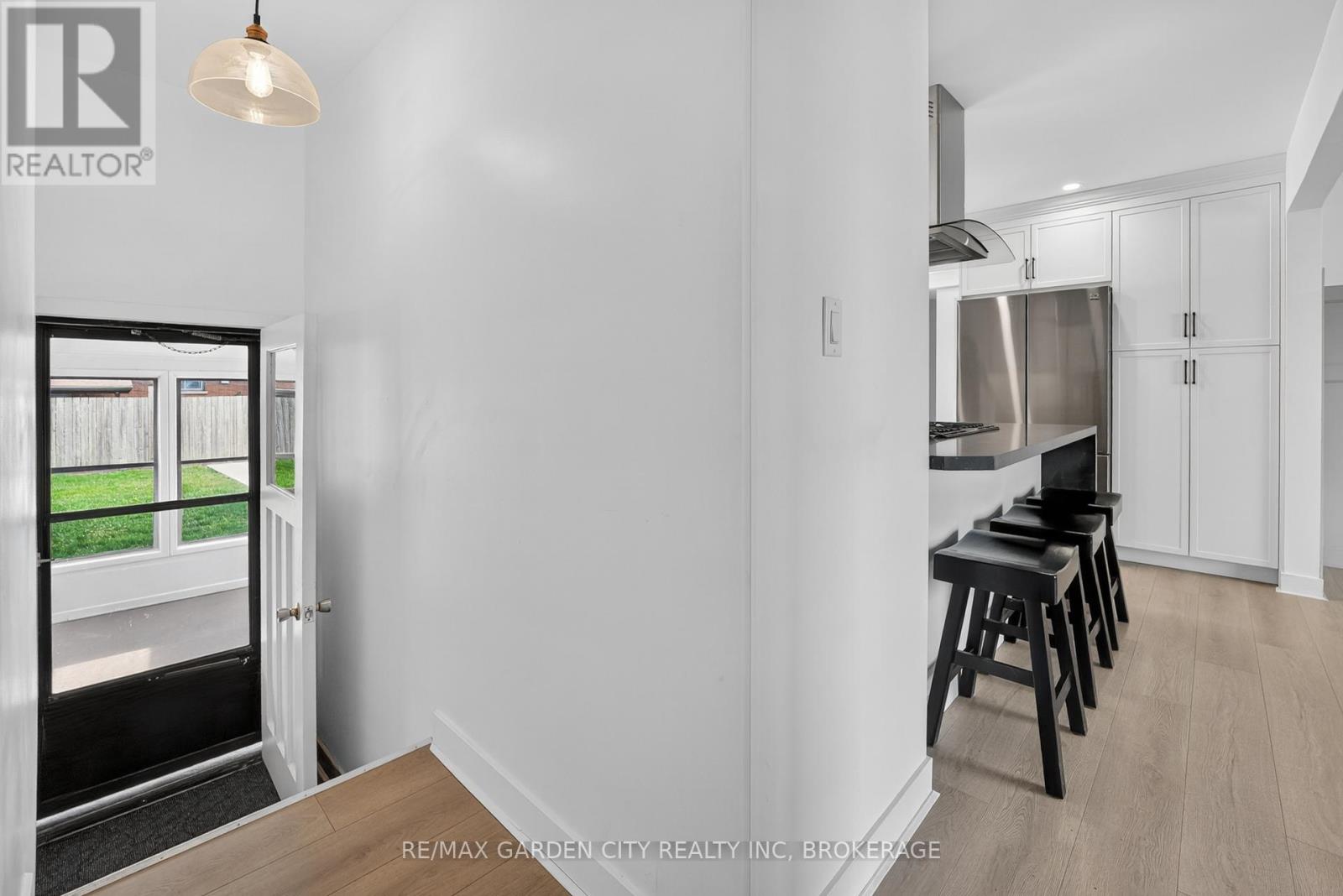 77 BALMORAL AVENUE, Welland (Lincoln/Crowland), Ontario, L3B1S5 — Photo 20