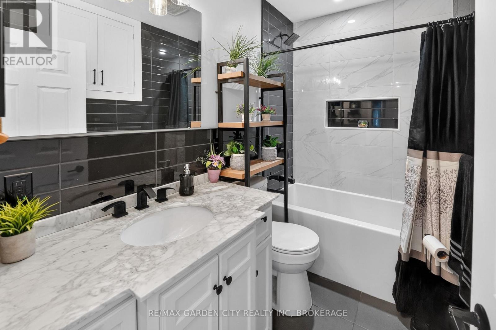 77 BALMORAL AVENUE, Welland (Lincoln/Crowland), Ontario, L3B1S5 — Photo 26