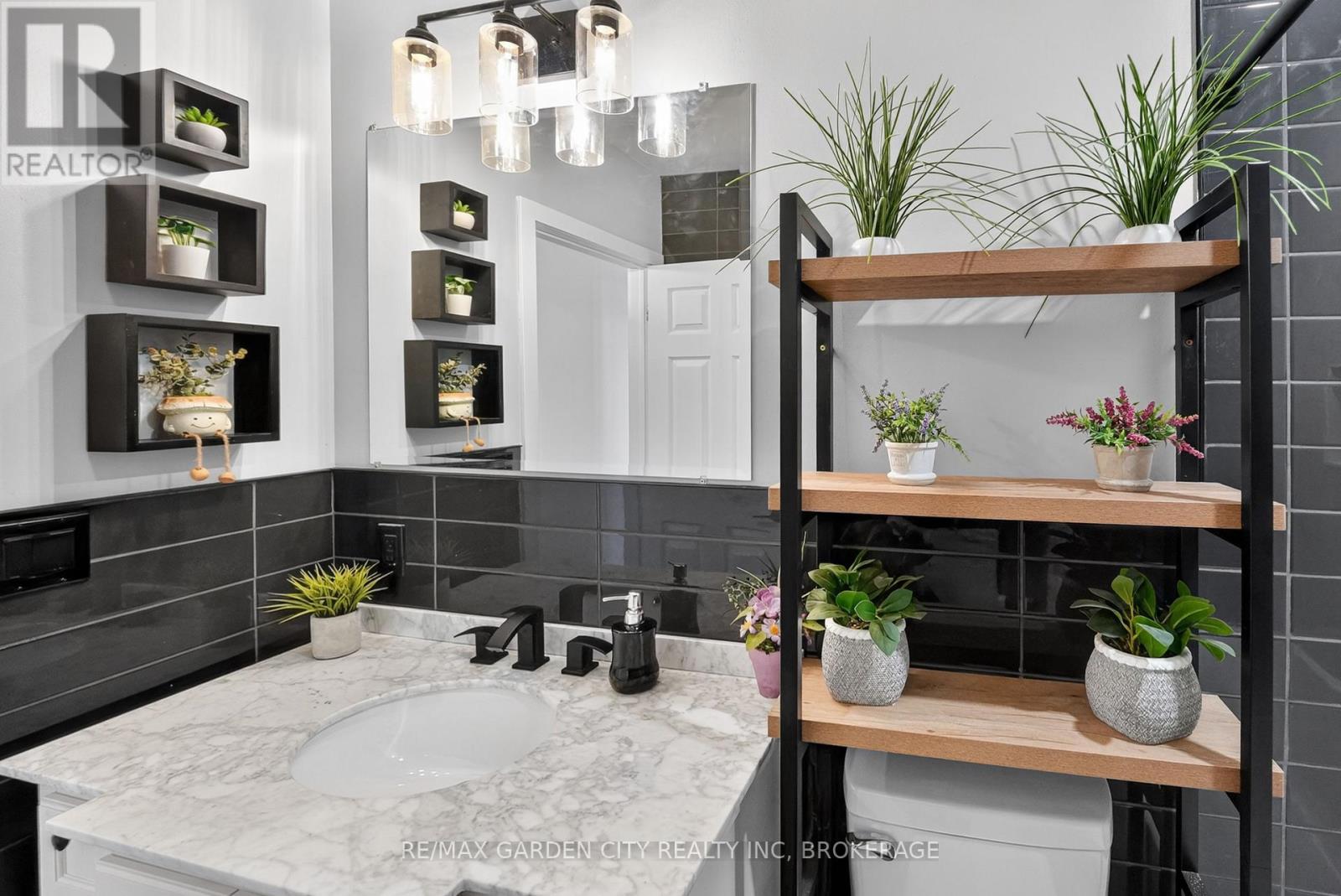 77 BALMORAL AVENUE, Welland (Lincoln/Crowland), Ontario, L3B1S5 — Photo 28