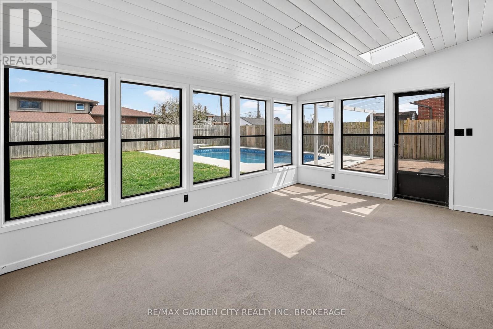 77 BALMORAL AVENUE, Welland (Lincoln/Crowland), Ontario, L3B1S5 — Photo 29