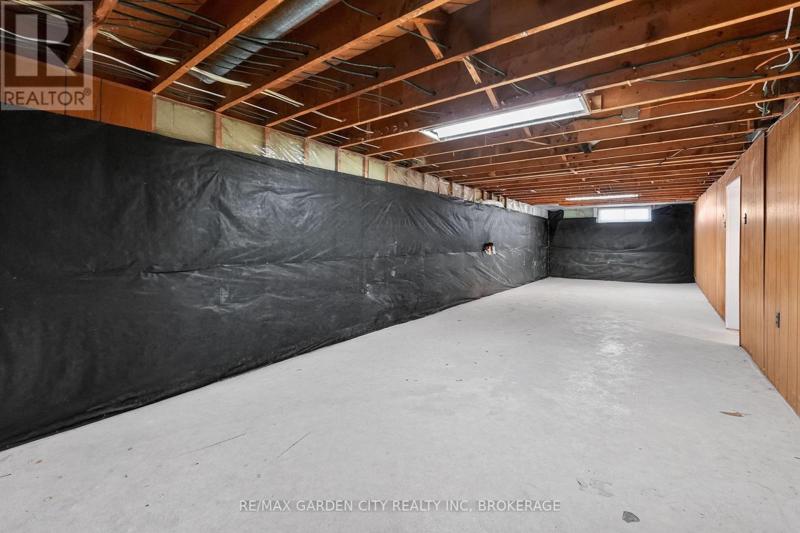 77 BALMORAL AVENUE, Welland (Lincoln/Crowland), Ontario, L3B1S5 — Photo 40