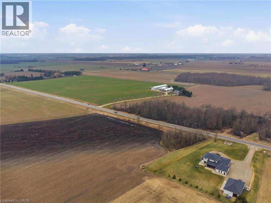 9 WELLINGTON ROAD 9, Mapleton, Ontario, N0G2T0 — Photo 4