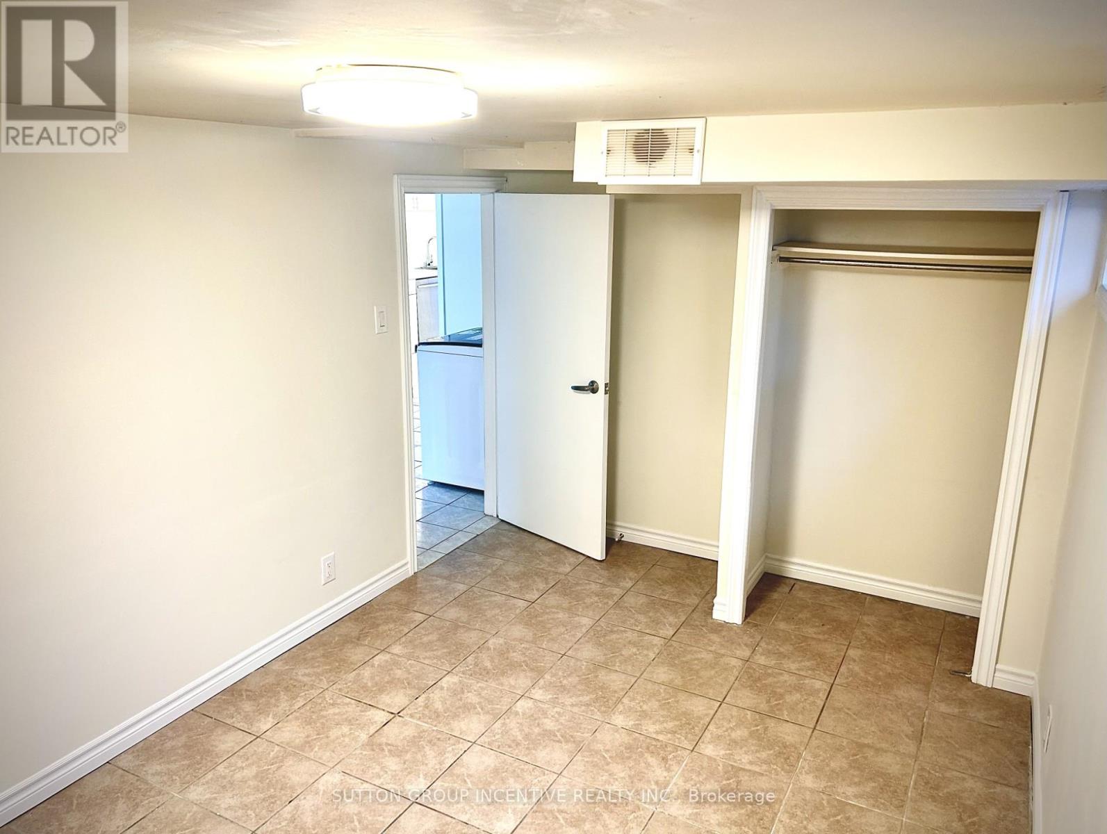 39 DONALD STREET, Barrie (Queen's Park), Ontario, L4N1E4 — Photo 21