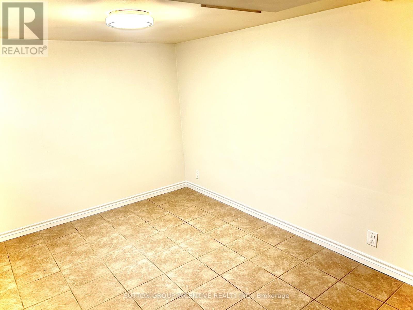 39 DONALD STREET, Barrie (Queen's Park), Ontario, L4N1E4 — Photo 22