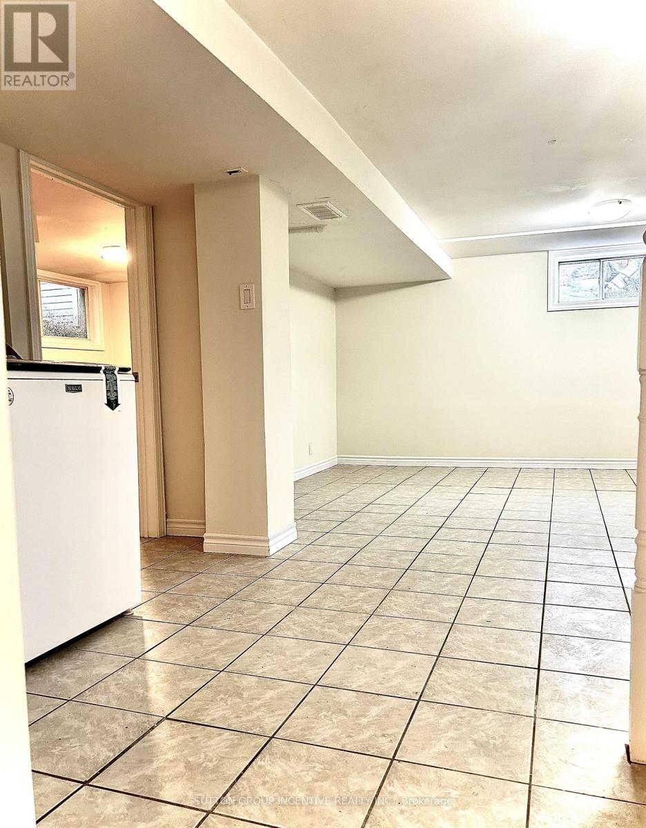 39 DONALD STREET, Barrie (Queen's Park), Ontario, L4N1E4 — Photo 23