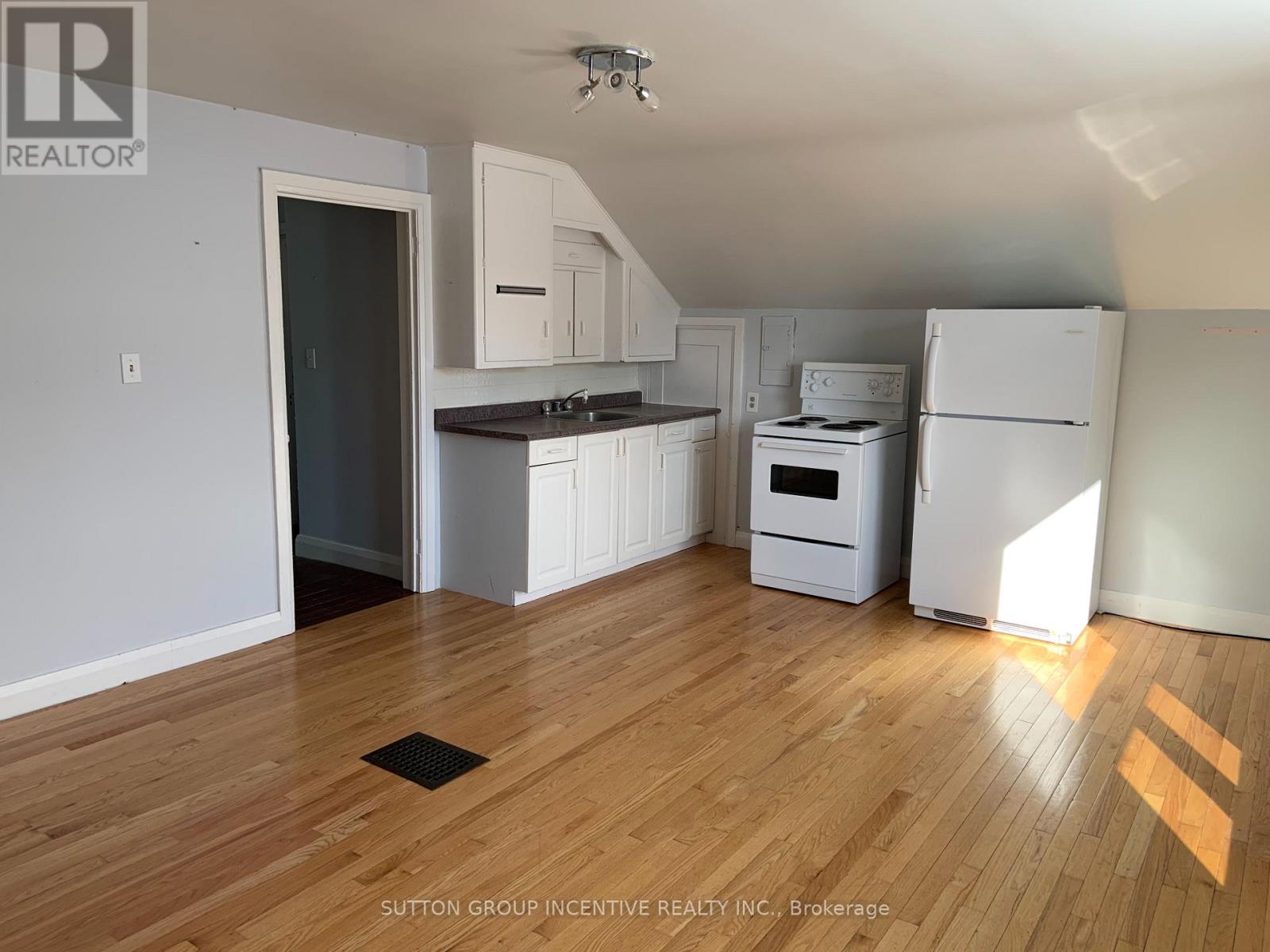 39 DONALD STREET, Barrie (Queen's Park), Ontario, L4N1E4 — Photo 29