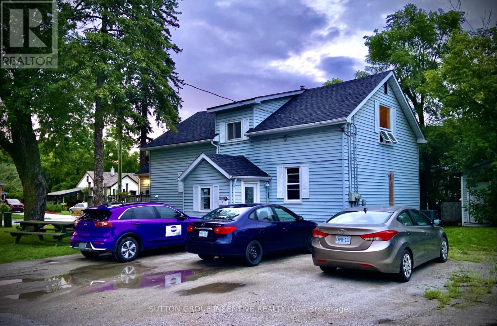 39 DONALD STREET, Barrie (Queen's Park), Ontario, L4N1E4 — Photo 3