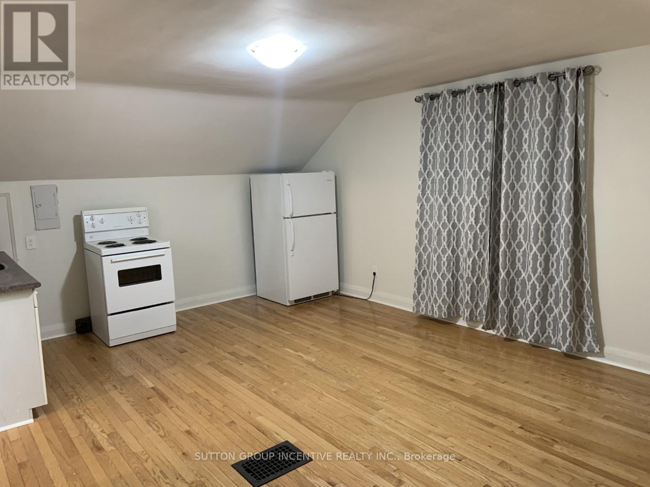 39 DONALD STREET, Barrie (Queen's Park), Ontario, L4N1E4 — Photo 30