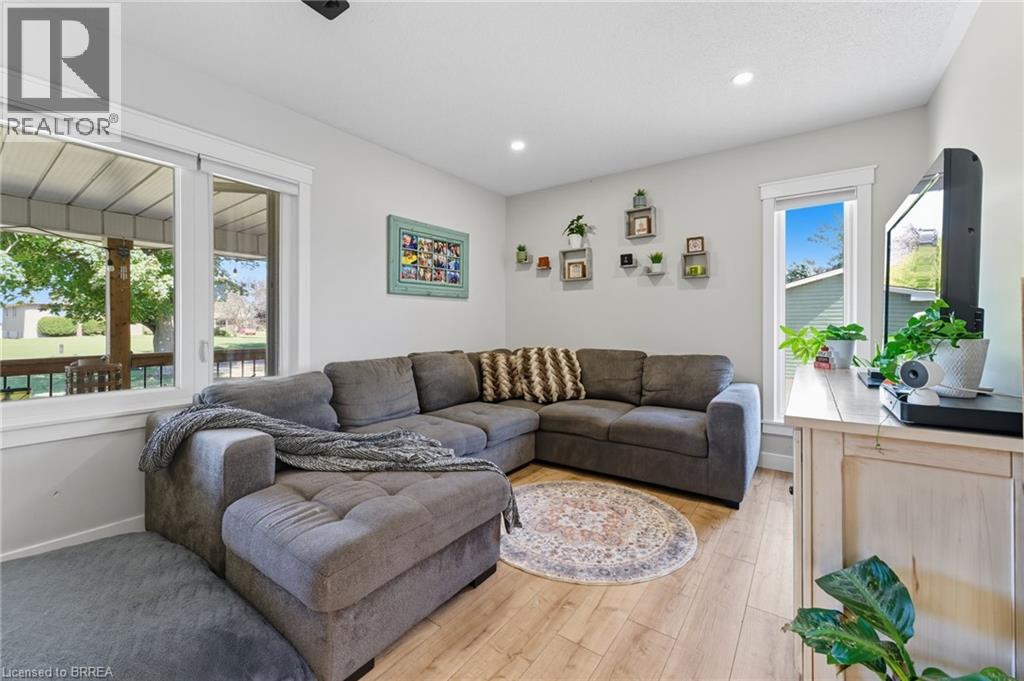 100 LA SALETTE Road, La Salette, Ontario, N0E1H0 — Photo 5